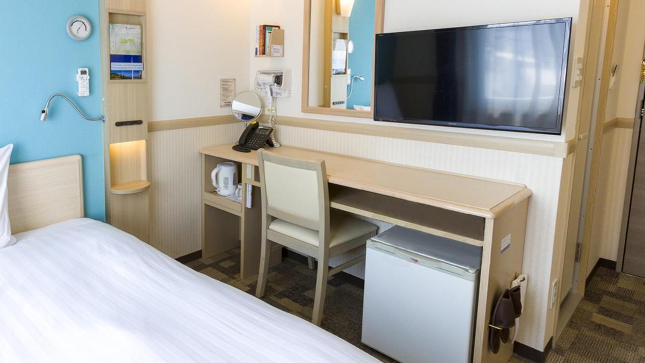 Toyoko Inn Shiki Eki Higashi Guchi Exteriér fotografie